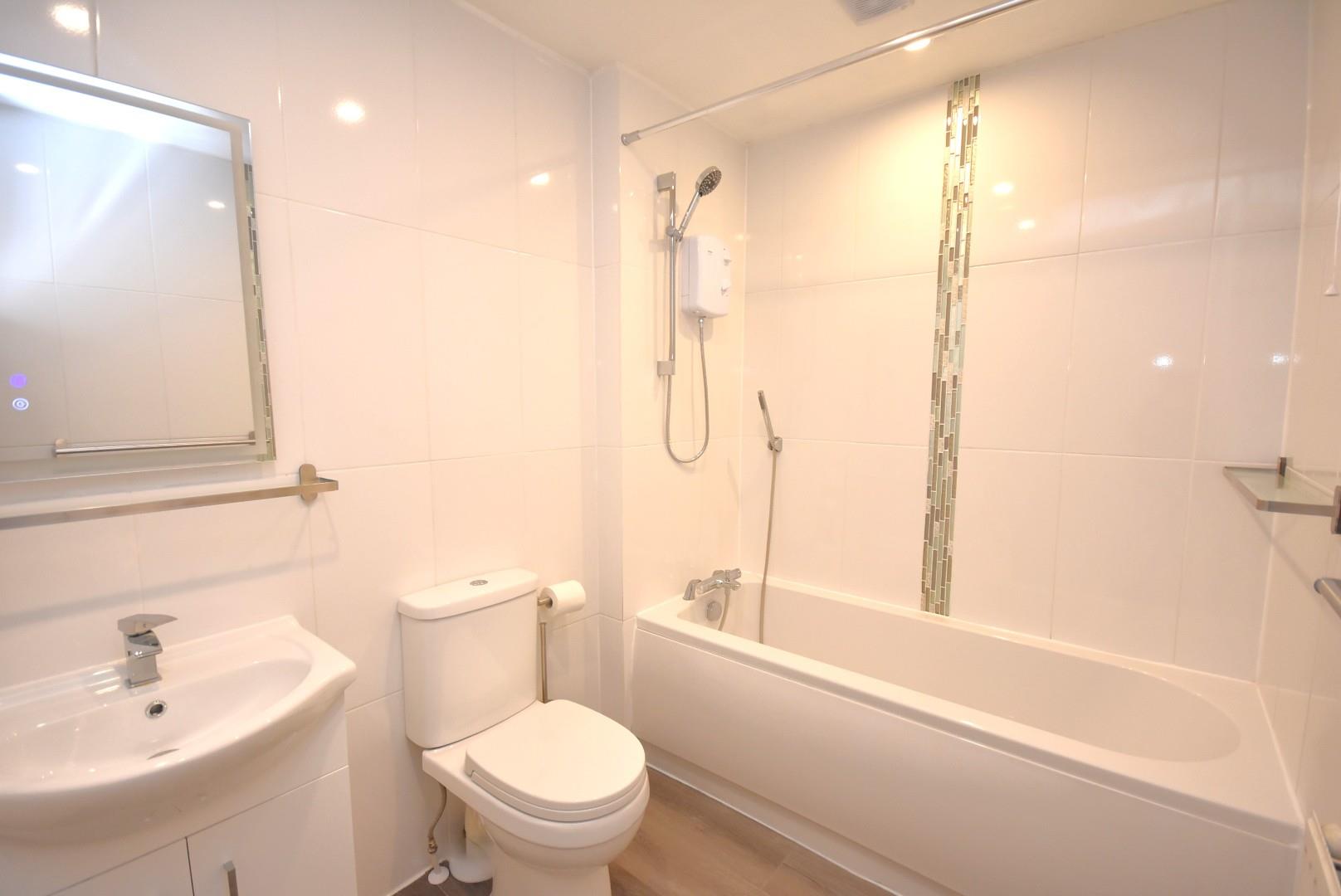 Ground Floor Flat Front ,13 Victoria Road, Penarth, CF64 3EG